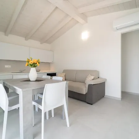 Dimore Tavolara Apartmán *